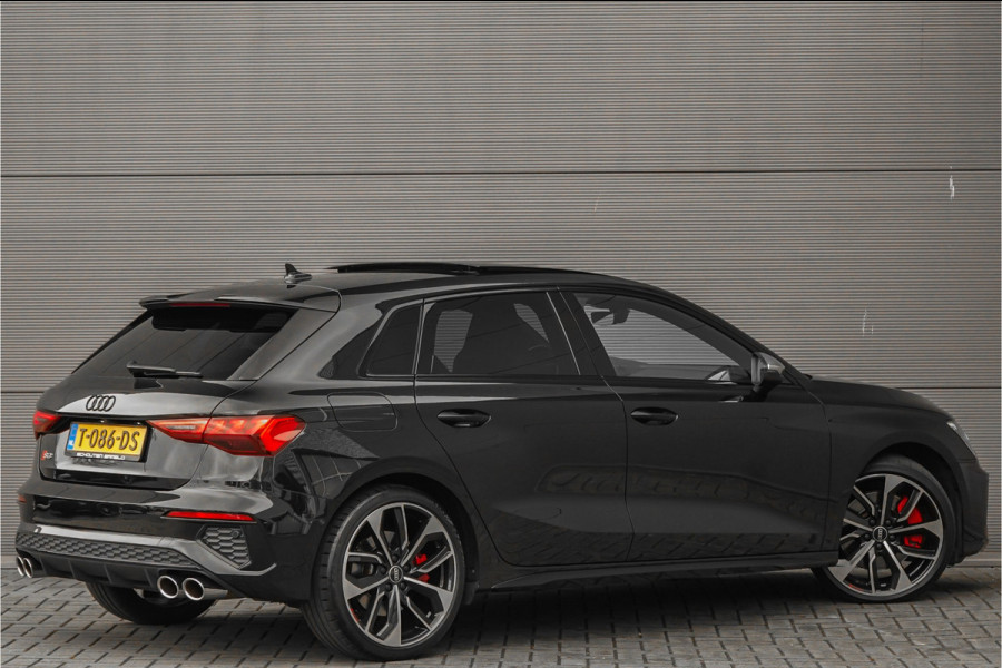 Audi S3 Sportback 2.0 TFSI Quattro Edition One Pano B&O Matrix LED HUD Elek. Stoelen