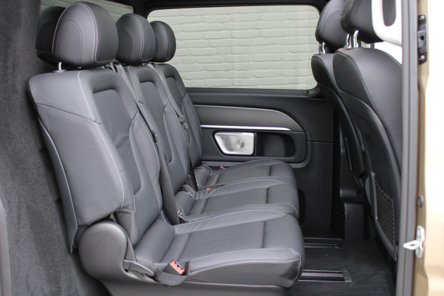 Mercedes-Benz V-Klasse 300d / DC / AMG / 4-Matic / Panorama / 360 Cam / 2x Elec Schuifd / Burmester / Vol Opties / NIEUW!!
