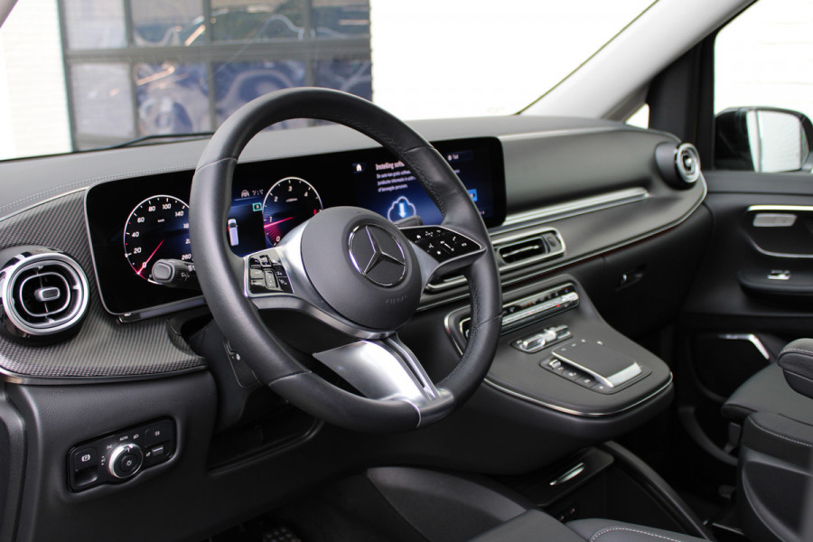 Mercedes-Benz V-Klasse 300d / DC / AMG / 4-Matic / Panorama / 360 Cam / 2x Elec Schuifd / Burmester / Vol Opties / NIEUW!!