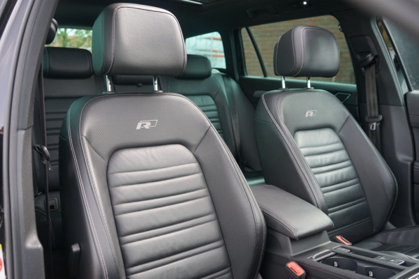 Volkswagen Passat Variant 1.4 TSI Highline 3X R-Line Automaat Panoramadak