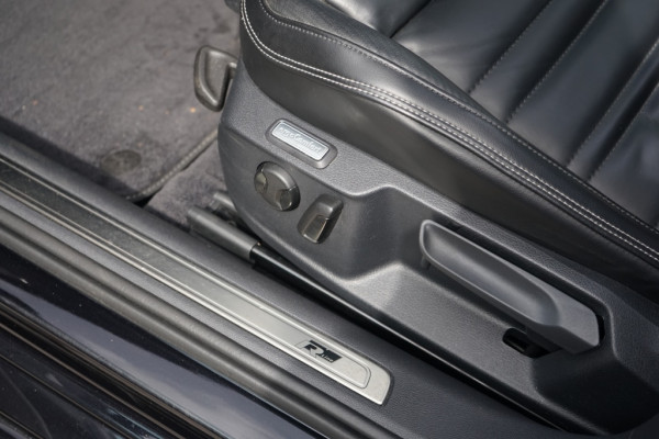 Volkswagen Passat Variant 1.4 TSI Highline 3X R-Line Automaat Panoramadak