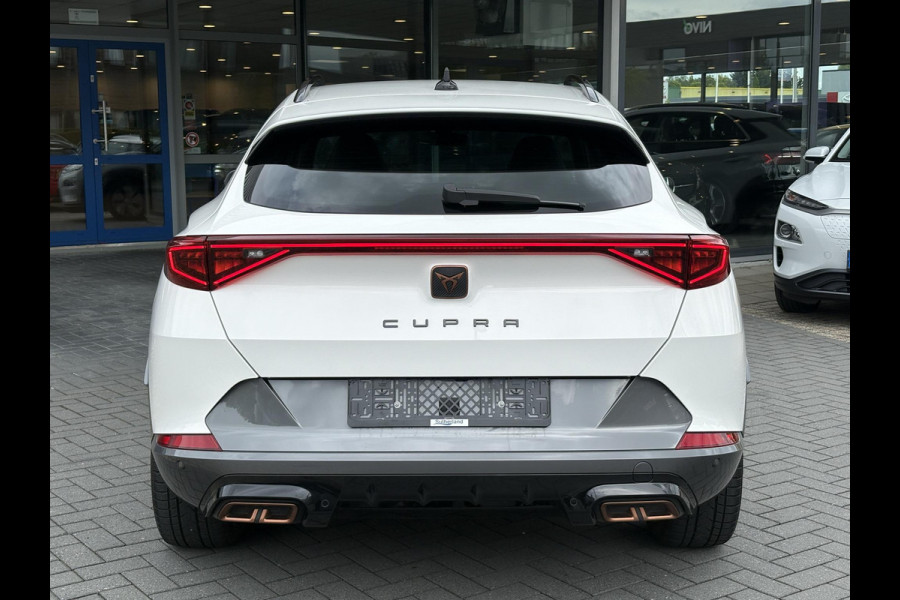 CUPRA Formentor 1.4 e-Hybrid VZ Performance 245pk PHEV | Stoelverwarming | Side Assist | Adaptive cruise control | Camera |