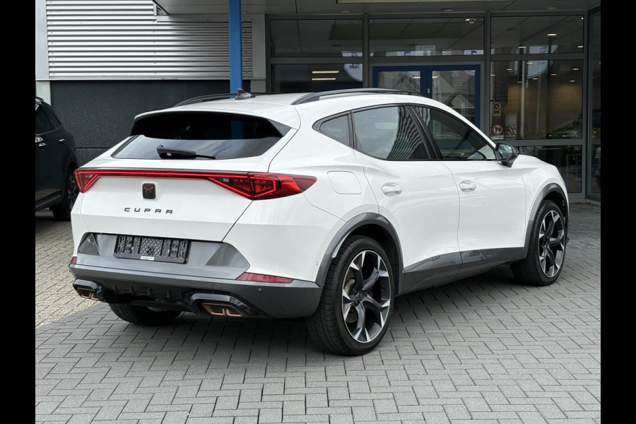 CUPRA Formentor 1.4 e-Hybrid VZ Performance 245pk PHEV | Stoelverwarming | Side Assist | Adaptive cruise control | Camera |