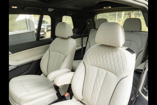 BMW X7 M60i - 6-Zits - Individual - Bowers & Wilkins - Full-Option