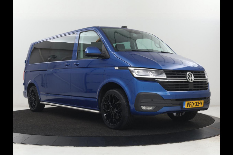 Volkswagen Transporter 2.0 TDI L2H1 30 DC Highline | Leder/Alcantara | Stoelverwarming | Trekhaak | Carplay | Camera | Adaptive cruise | Full LED | Navigatie | Parkeerhulp | 19'' | 5-Persoons | Origineel NL