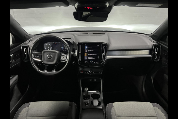 Volvo XC40 1.5 T5 Recharge Inscription Trekhaak | Adapt. Cruise | Achteruitrij camera | Stuur-/stoelverwarming | Harman/Kardon | Carplay | Bliss