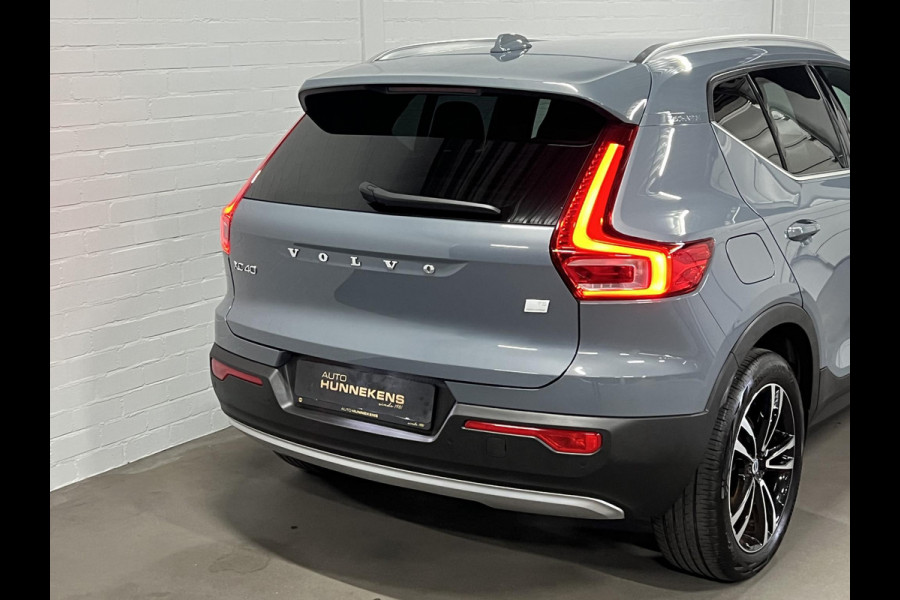 Volvo XC40 1.5 T5 Recharge Inscription Trekhaak | Adapt. Cruise | Achteruitrij camera | Stuur-/stoelverwarming | Harman/Kardon | Carplay | Bliss
