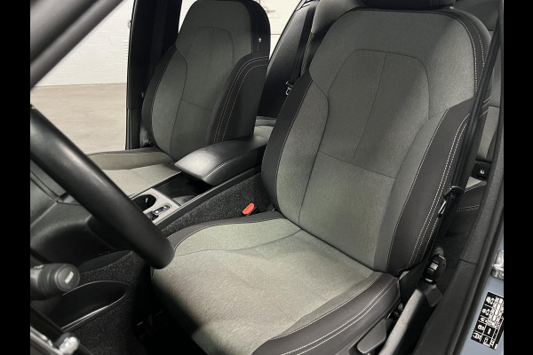 Volvo XC40 1.5 T5 Recharge Inscription Trekhaak | Adapt. Cruise | Achteruitrij camera | Stuur-/stoelverwarming | Harman/Kardon | Carplay | Bliss
