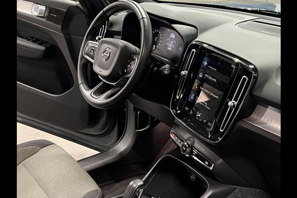 Volvo XC40 1.5 T5 Recharge Inscription Trekhaak | Adapt. Cruise | Achteruitrij camera | Stuur-/stoelverwarming | Harman/Kardon | Carplay | Bliss