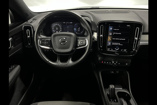 Volvo XC40 1.5 T5 Recharge Inscription Trekhaak | Adapt. Cruise | Achteruitrij camera | Stuur-/stoelverwarming | Harman/Kardon | Carplay | Bliss