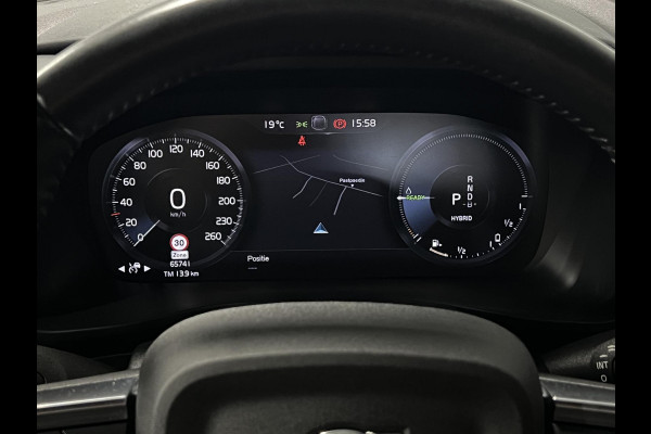 Volvo XC40 1.5 T5 Recharge Inscription Trekhaak | Adapt. Cruise | Achteruitrij camera | Stuur-/stoelverwarming | Harman/Kardon | Carplay | Bliss