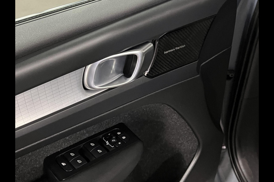 Volvo XC40 1.5 T5 Recharge Inscription Trekhaak | Adapt. Cruise | Achteruitrij camera | Stuur-/stoelverwarming | Harman/Kardon | Carplay | Bliss