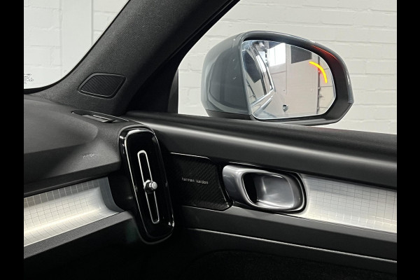 Volvo XC40 1.5 T5 Recharge Inscription Trekhaak | Adapt. Cruise | Achteruitrij camera | Stuur-/stoelverwarming | Harman/Kardon | Carplay | Bliss