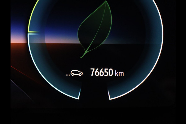 Renault ZOE R135 Intens 52 kWh | Koopbatterij | Camera | Cruise | Navi | Parkeersens. v+a