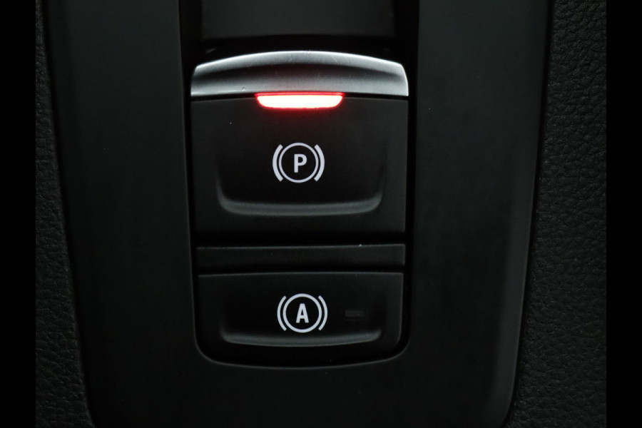 Renault ZOE R135 Intens 52 kWh | Koopbatterij | Camera | Cruise | Navi | Parkeersens. v+a
