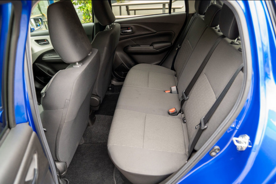 Suzuki Swift 1.2 Select Smart Hybrid|Prijs incl. 12 mnd garantie| NAV DAB Camera Carplay LMV Stoelverwarming Clima LED