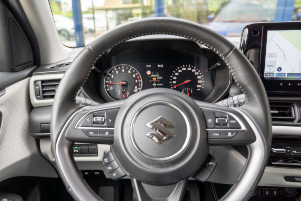 Suzuki Swift 1.2 Select Smart Hybrid|Prijs incl. 12 mnd garantie| NAV DAB Camera Carplay LMV Stoelverwarming Clima LED