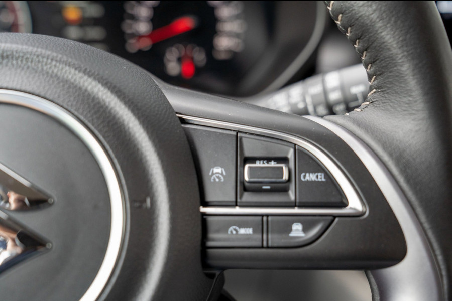Suzuki Swift 1.2 Select Smart Hybrid|Prijs incl. 12 mnd garantie| NAV DAB Camera Carplay LMV Stoelverwarming Clima LED