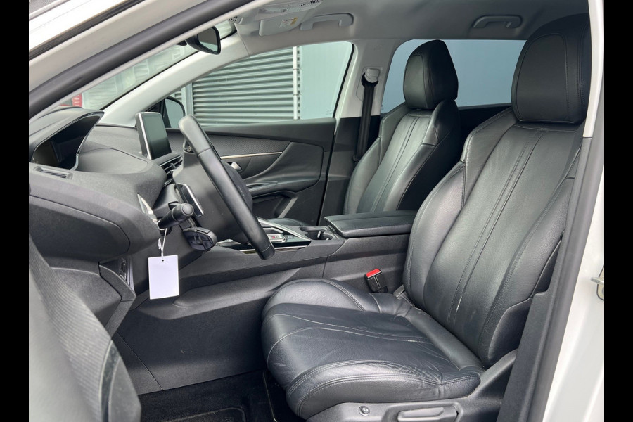 Peugeot 5008 BWJ 11-2019 | 1.2PT 131PK Executive AUTOMAAT | TREKHAAK | LEER | CAMERA A | CLIMA | NAVI | CRUISE | PRIVACY GLASS | PDC 2X
