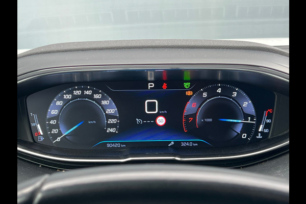 Peugeot 5008 BWJ 11-2019 | 1.2PT 131PK Executive AUTOMAAT | TREKHAAK | LEER | CAMERA A | CLIMA | NAVI | CRUISE | PRIVACY GLASS | PDC 2X
