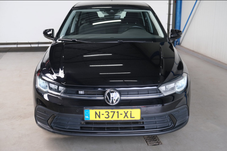 Volkswagen Polo 1.0 TSI Life Automaat - N.A.P. Airco, Cruise, Carplay.