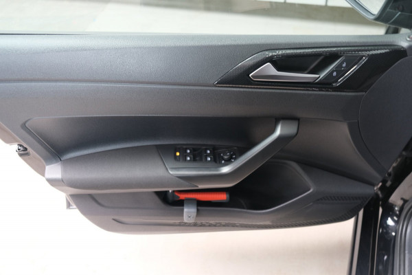 Volkswagen Polo 1.0 TSI Life Automaat - N.A.P. Airco, Cruise, Carplay.