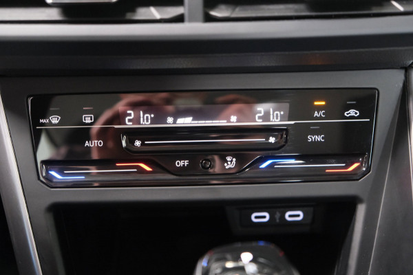 Volkswagen Polo 1.0 TSI Life Automaat - N.A.P. Airco, Cruise, Carplay.