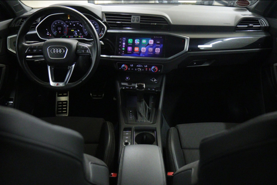 Audi Q3 Sportback 45 TFSI e 3X S-Line /PANO/CARPLAY/KEYLES/STOELV/BOMVOL