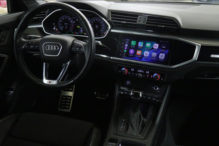 Audi Q3 Sportback 45 TFSI e 3X S-Line /PANO/CARPLAY/KEYLES/STOELV/BOMVOL