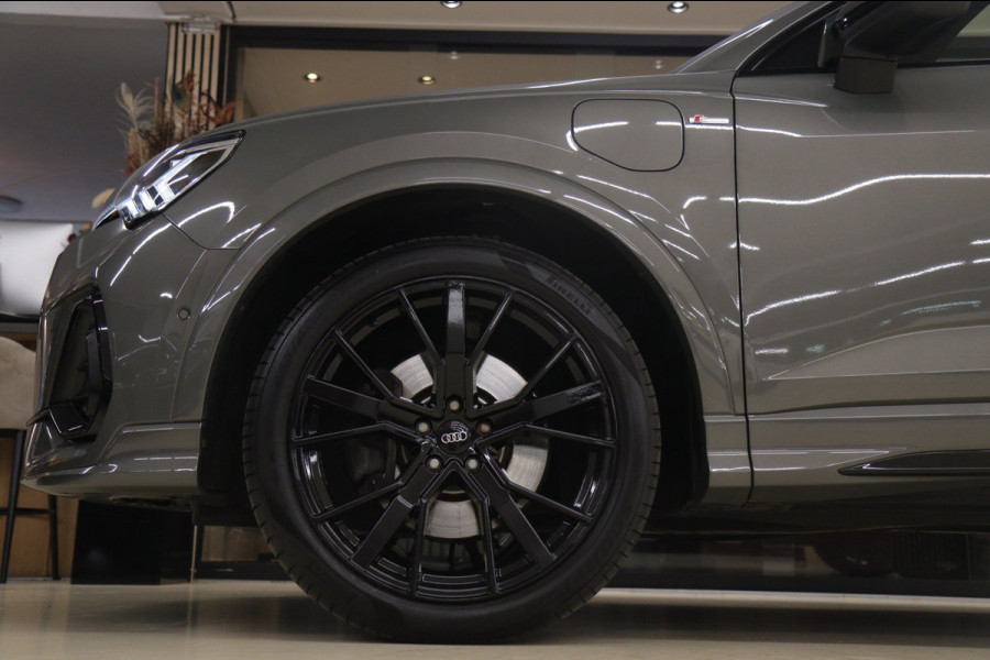 Audi Q3 Sportback 45 TFSI e 3X S-Line /PANO/CARPLAY/KEYLES/STOELV/BOMVOL