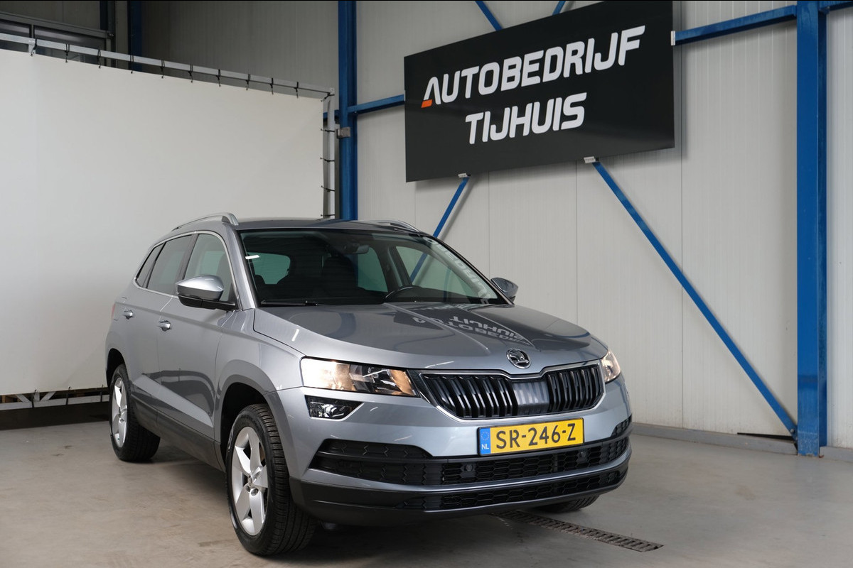 Škoda Karoq 1.5 TSI ACT Ambition Business Automaat - N.A.P. Airco, Cruise, Navi, PDC, Carplay, Trekhaak.