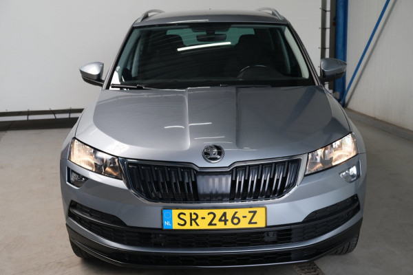Škoda Karoq 1.5 TSI ACT Ambition Business Automaat - N.A.P. Airco, Cruise, Navi, PDC, Carplay, Trekhaak.