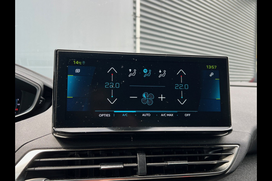 Peugeot 3008 BWJ 2023 | 1.6 HYbrid 225PK Allure Pack Bus | TREKHAAK | 18'' LMV | CARPLAY | CAMERA A | CLIMA | NAVI | LEDER/STOF |