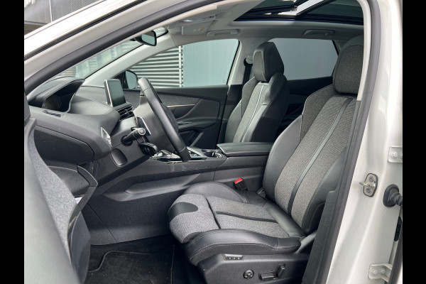 Peugeot 3008 BWJ 2021 | 1.2T 131PK Premium Av. AUTOMAAT | TREKHAAK | PANO SCHUIFDAK | 19'' LMV | CARPLAY | NAVI | CLIMA | AGR | LEDER/STOF | PDC | STOELVERW |