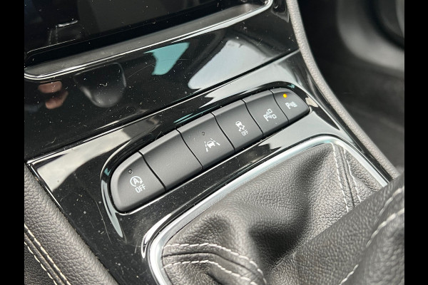 Opel Astra Sports Tourer BWJ 2018 | 1.0T 105PK Bus Executive | TREKHAAK | SCHUIF DAK | CLIMA | NAVI | PDC | CARPLAY | LICHTMETAAL |