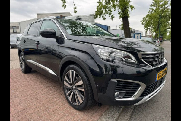 Peugeot 5008 1.2 PureTech Allure 7 Persoons Airco/ECC,Cruisecontrol,Navigatie,Half Leder