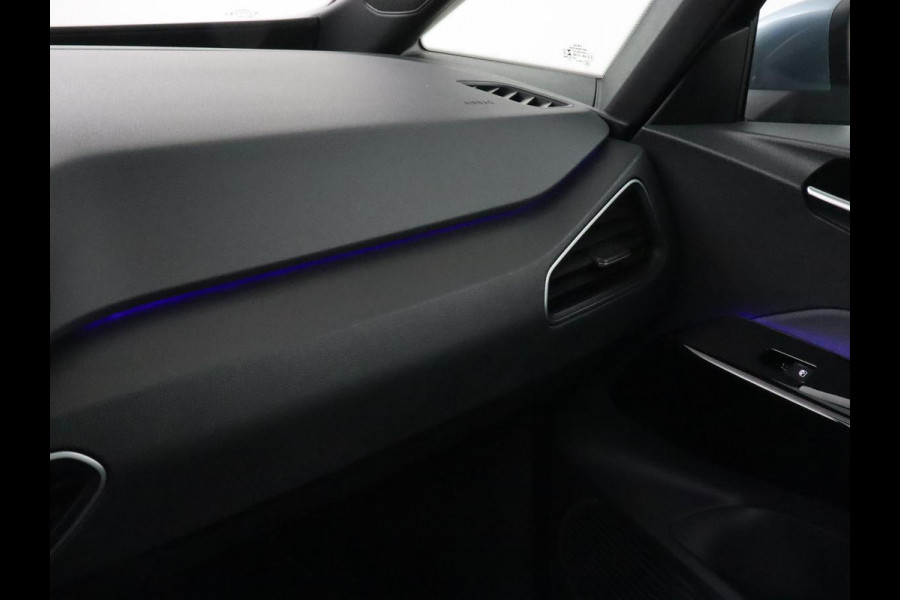 Volkswagen ID.3 Life 58 kWh | SOH 88,8% | Stoel & stuurverwarming | Carplay | Adaptive cruise | Navigatie | Full LED | Parkeerhulp | DAB | Climate control