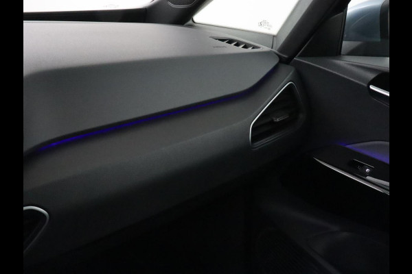 Volkswagen ID.3 Life 58 kWh | SOH 88,8% | Stoel & stuurverwarming | Carplay | Adaptive cruise | Navigatie | Full LED | Parkeerhulp | DAB | Climate control