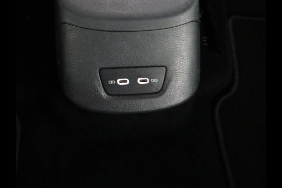 Volkswagen ID.3 Life 58 kWh | SOH 88,8% | Stoel & stuurverwarming | Carplay | Adaptive cruise | Navigatie | Full LED | Parkeerhulp | DAB | Climate control