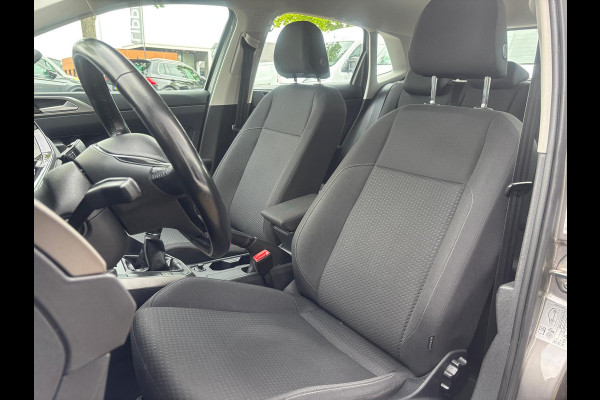Volkswagen Polo 1.0 TSI Highline Business | Apple Carplay | Stoelverwarming | Parkeersensoren | Cruise