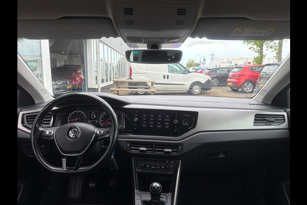Volkswagen Polo 1.0 TSI Highline Business | Apple Carplay | Stoelverwarming | Parkeersensoren | Cruise