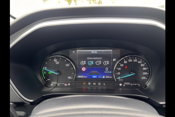 Ford Kuga 2.5 PHEV Titanium X 225pk | Driver Assistance Pack | Winterpack | Afneembare Trekhaak | Elek. Achterklep