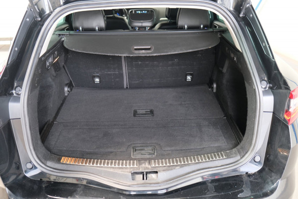 Renault Mégane Estate 1.5 dCi Bose ( Export €5900,- Netto Netto )