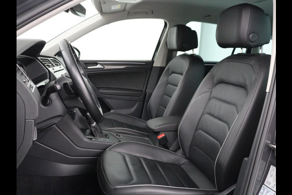 Volkswagen Tiguan 1.4 TSI eHybrid Elegance Exclusive | SOH 89,1% | Leder | Stoelverwarming | 360 Camera | Virtual Cockpit | Adaptive cruise | Carplay | Sfeerverlichting | Navigatie | Matrix LED | PHEV | Plug In