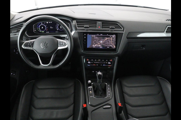 Volkswagen Tiguan 1.4 TSI eHybrid Elegance Exclusive | SOH 89,1% | Leder | Stoelverwarming | 360 Camera | Virtual Cockpit | Adaptive cruise | Carplay | Sfeerverlichting | Navigatie | Matrix LED | PHEV | Plug In