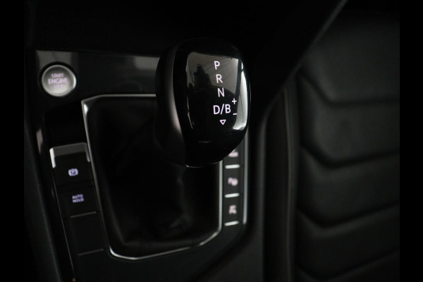 Volkswagen Tiguan 1.4 TSI eHybrid Elegance Exclusive | SOH 89,1% | Leder | Stoelverwarming | 360 Camera | Virtual Cockpit | Adaptive cruise | Carplay | Sfeerverlichting | Navigatie | Matrix LED | PHEV | Plug In