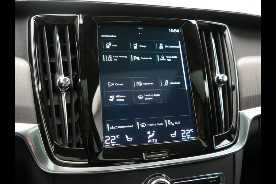 Volvo V90 T6 AWD Inscription PHEV 340pk Dealer O.H. | Trekhaak Af Fabriek | Panodak | Head Up | Adaptive Cruise | 360 Camera | Harman / Kardon | Lederen Sportstoelen Memory & Verwarmd | Keyless | Stuur Verwarmd | Blis | Apple Carplay | DAB | Plug In Hybrid |