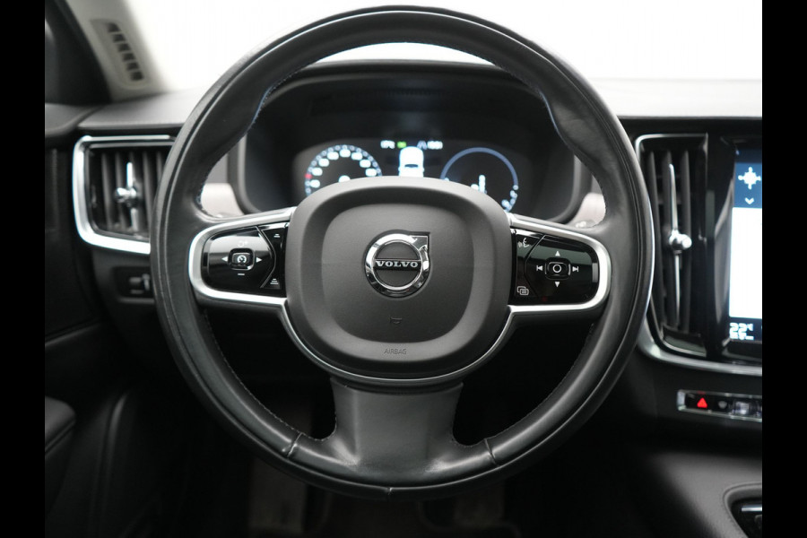 Volvo V90 T6 AWD Inscription PHEV 340pk Dealer O.H. | Trekhaak Af Fabriek | Panodak | Head Up | Adaptive Cruise | 360 Camera | Harman / Kardon | Lederen Sportstoelen Memory & Verwarmd | Keyless | Stuur Verwarmd | Blis | Apple Carplay | DAB | Plug In Hybrid |