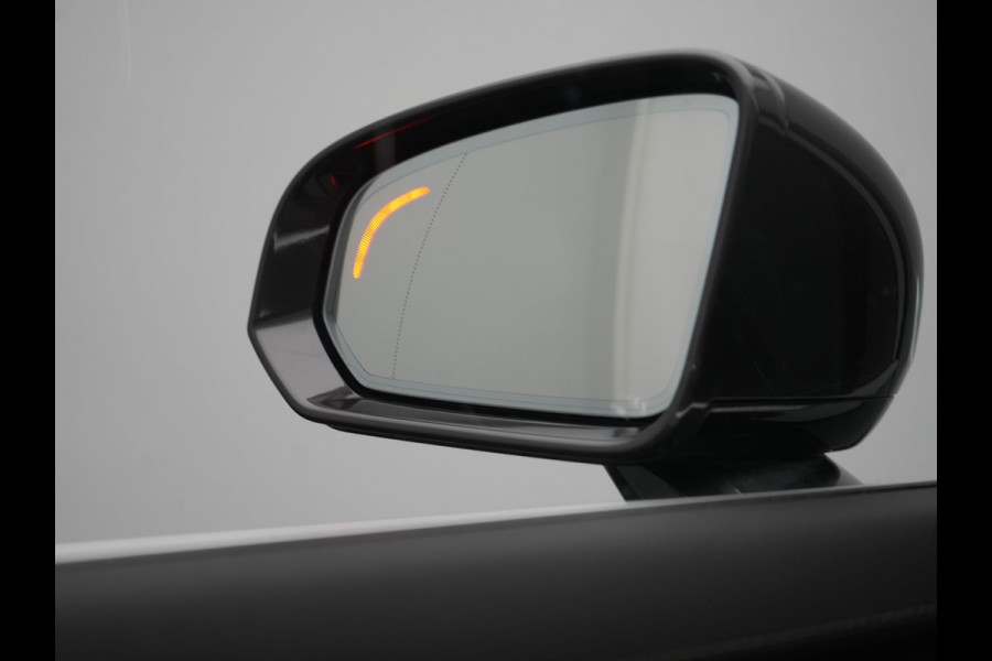 Volvo V90 T6 AWD Inscription PHEV 340pk Dealer O.H. | Trekhaak Af Fabriek | Panodak | Head Up | Adaptive Cruise | 360 Camera | Harman / Kardon | Lederen Sportstoelen Memory & Verwarmd | Keyless | Stuur Verwarmd | Blis | Apple Carplay | DAB | Plug In Hybrid |
