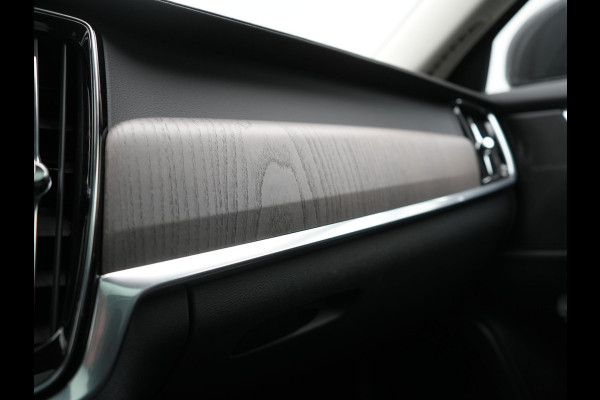 Volvo V90 T6 AWD Inscription PHEV 340pk Dealer O.H. | Trekhaak Af Fabriek | Panodak | Head Up | Adaptive Cruise | 360 Camera | Harman / Kardon | Lederen Sportstoelen Memory & Verwarmd | Keyless | Stuur Verwarmd | Blis | Apple Carplay | DAB | Plug In Hybrid |